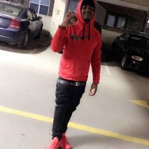 Meet your Posher, Ross